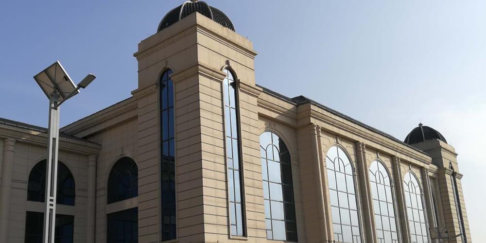 彩鋁板應(yīng)用-外墻裝飾